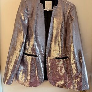 Avec Les Filles Silver Blazer with Tailored Silhouette